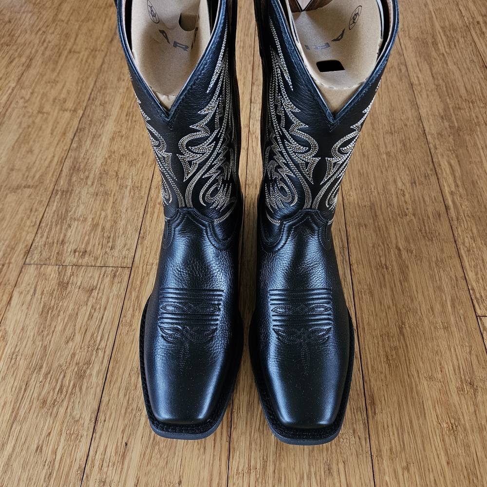 Ariat Sport Herdsman - New with box - 9D